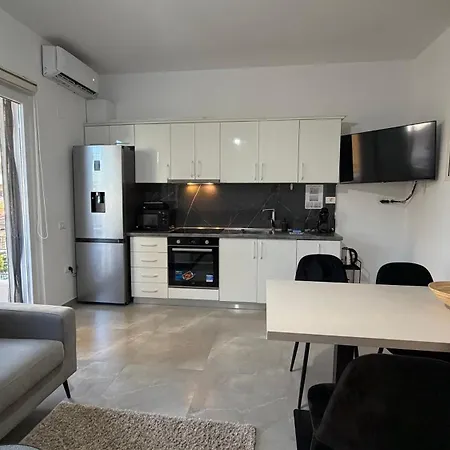 Ela Seeside * Durrës